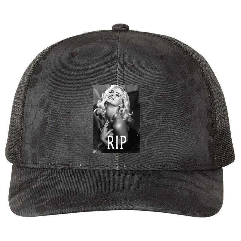 Anna Nicole - Gone Richardson Premium Trucker Snapback Cap  Kryptek Typhon Black