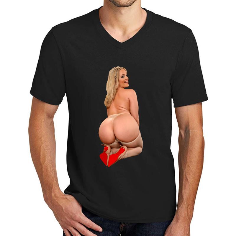 Alexis Texas Real Bombshell With Big Booty Unisex V-Neck T-Shirt Men Black