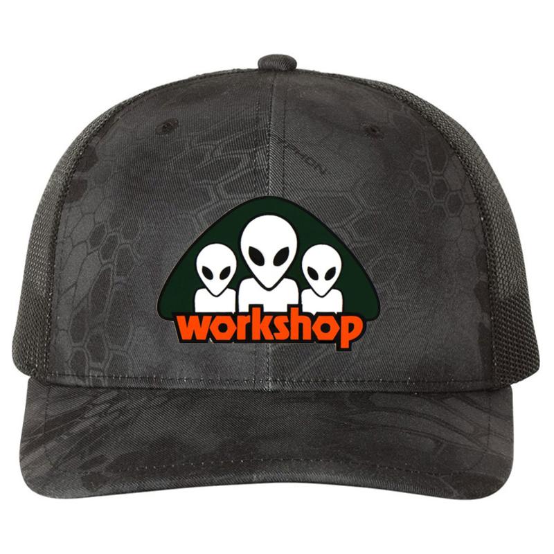 Alien Workshop Richardson Premium Trucker Snapback Cap  Kryptek Typhon Black