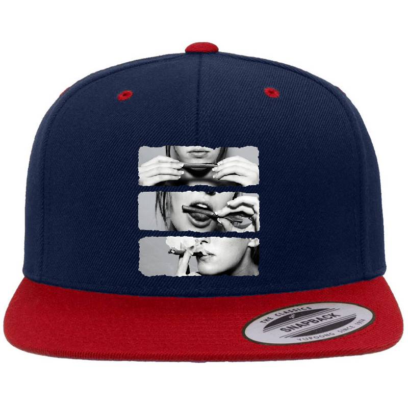 Girls love blunts Unisex T-shirts