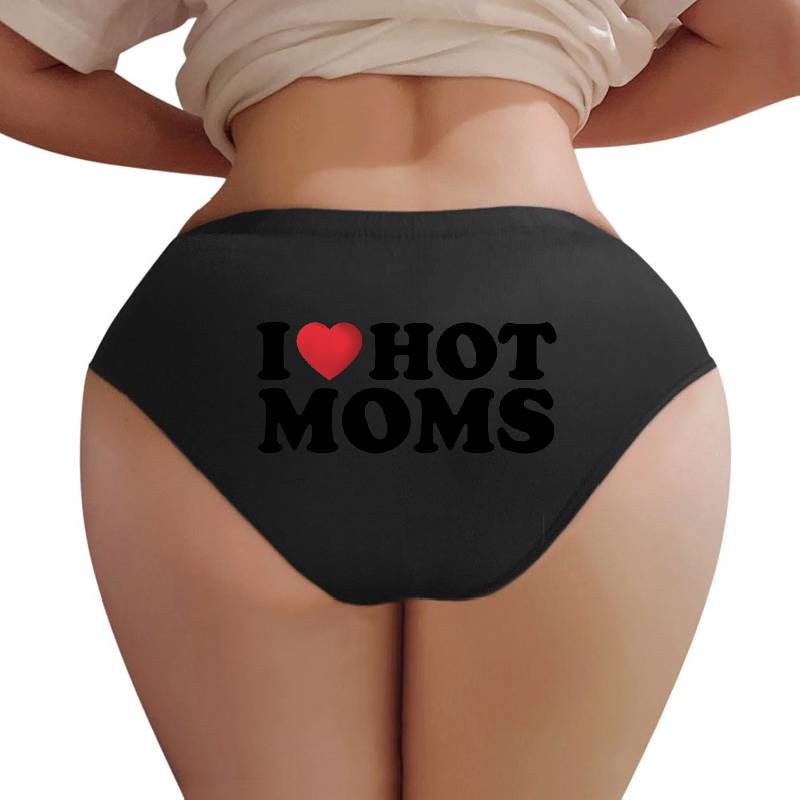 I Love Hot Moms Youth T-Shirts
