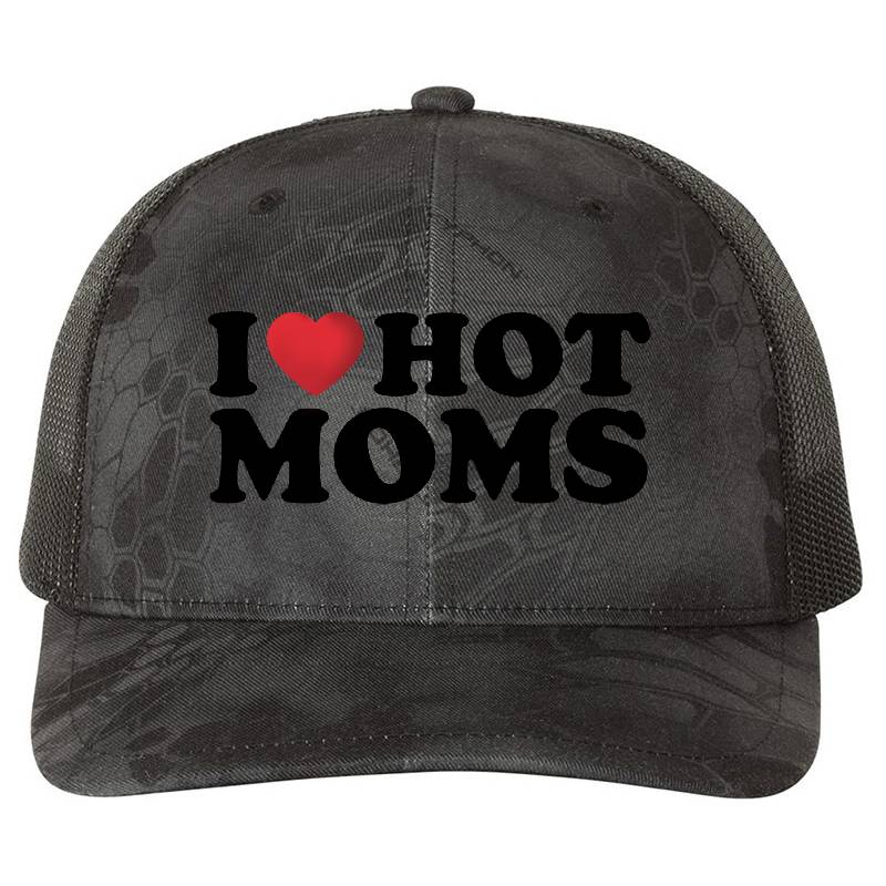 I Love Hot Moms Youth T-Shirts
