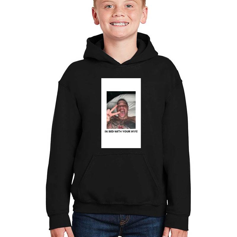 IN BED WITH YOUR WIFE - pete davidson Premium Flat Bill Snapback Caps