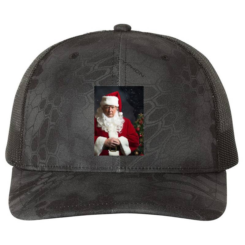 Donald Trump at Christmas Youth T-Shirts